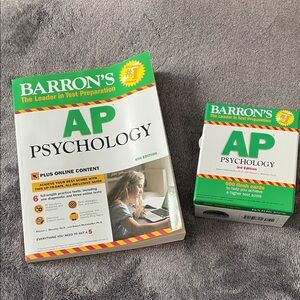 Barron's AP Psychology Book and Flash Cards